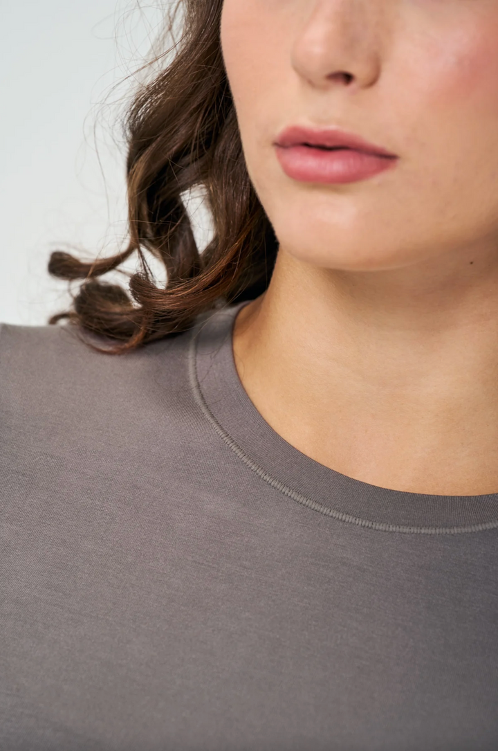 Easy Long Sleeve