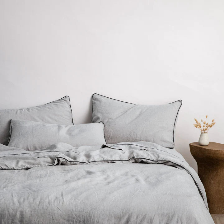 Piped Linen Duvet Cover