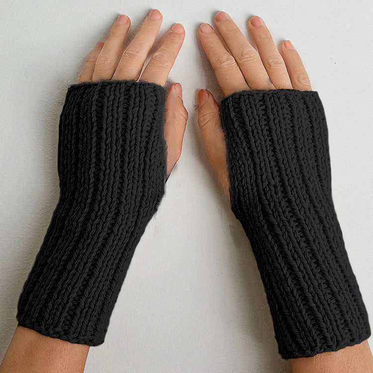 Wanderlust Wrist Warmers Knitting Kit