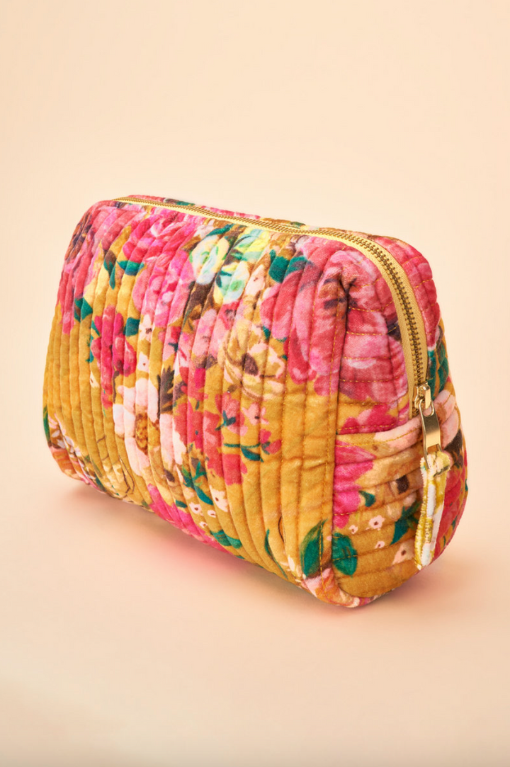 Large Quilted Washbag