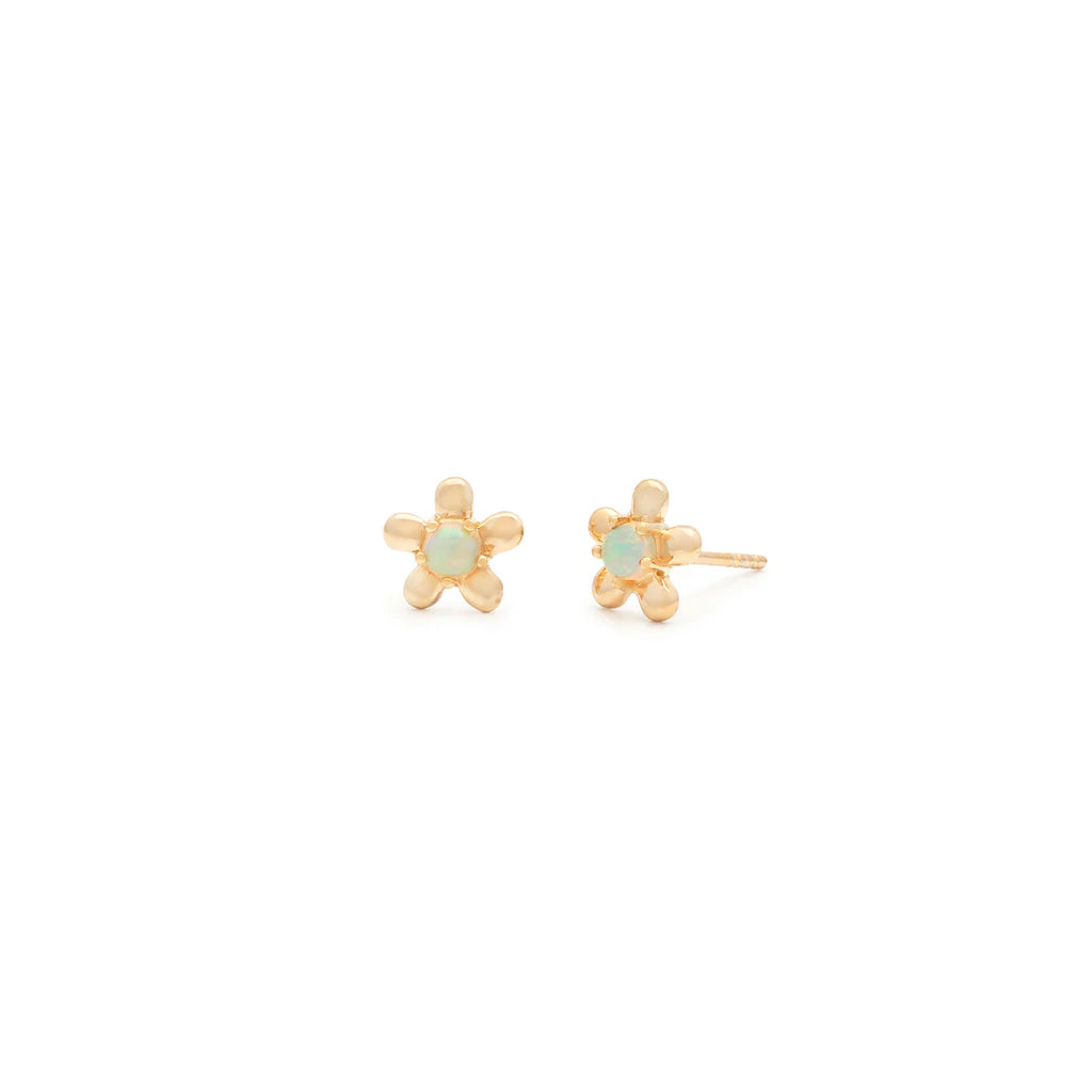 Daisy Studs