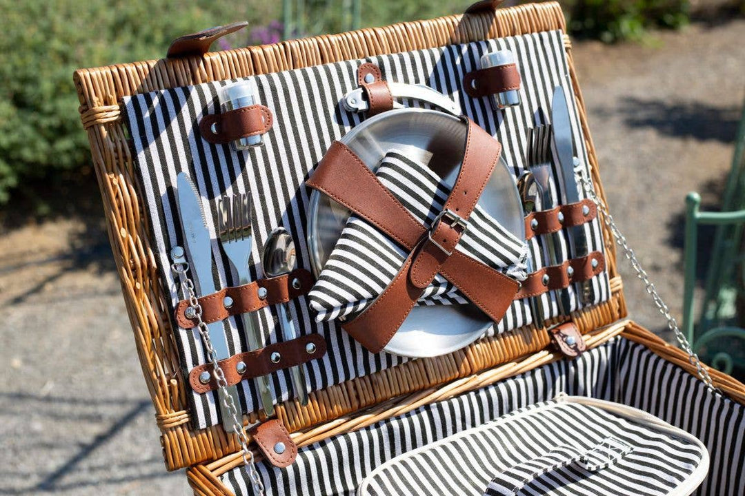 Willow Picnic Basket