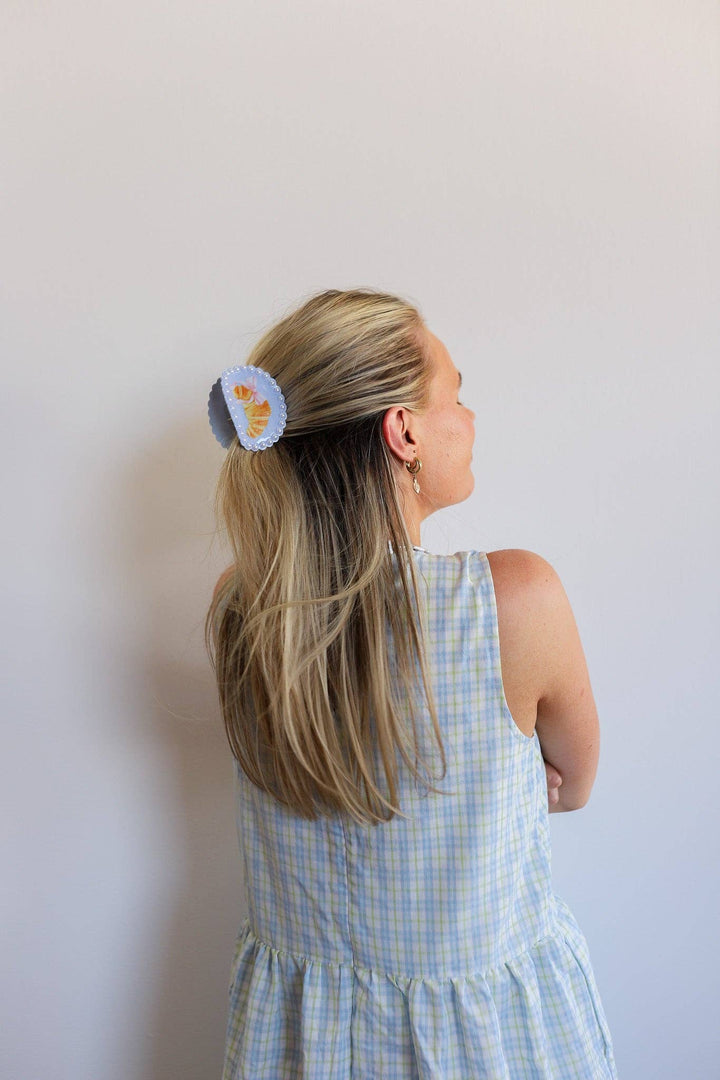 Framed Eclectic Claw