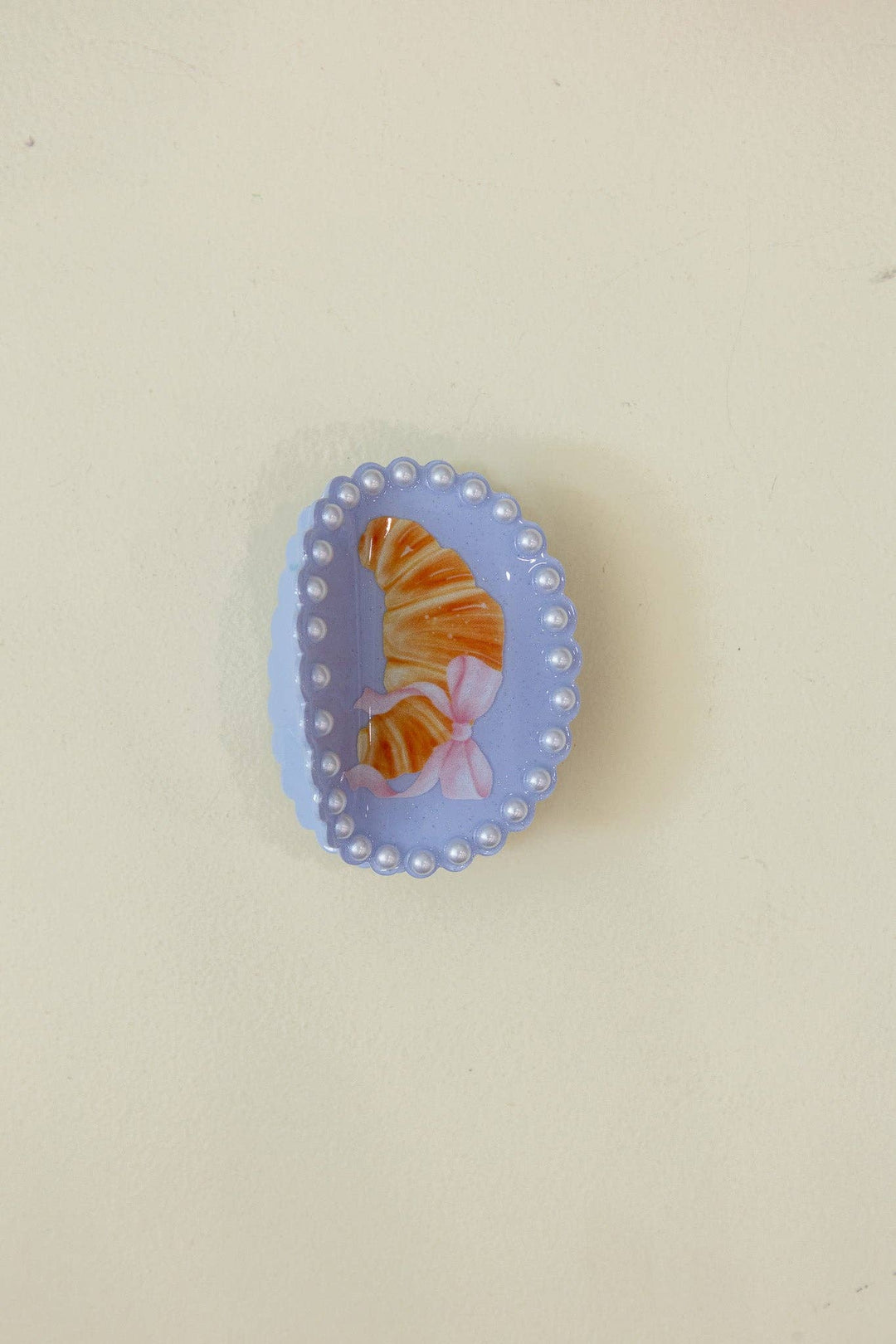 Framed Eclectic Claw