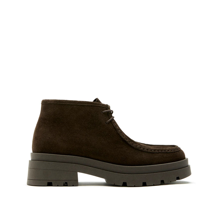 Gina Boot