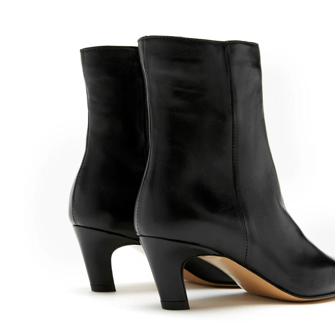 Lara Boot