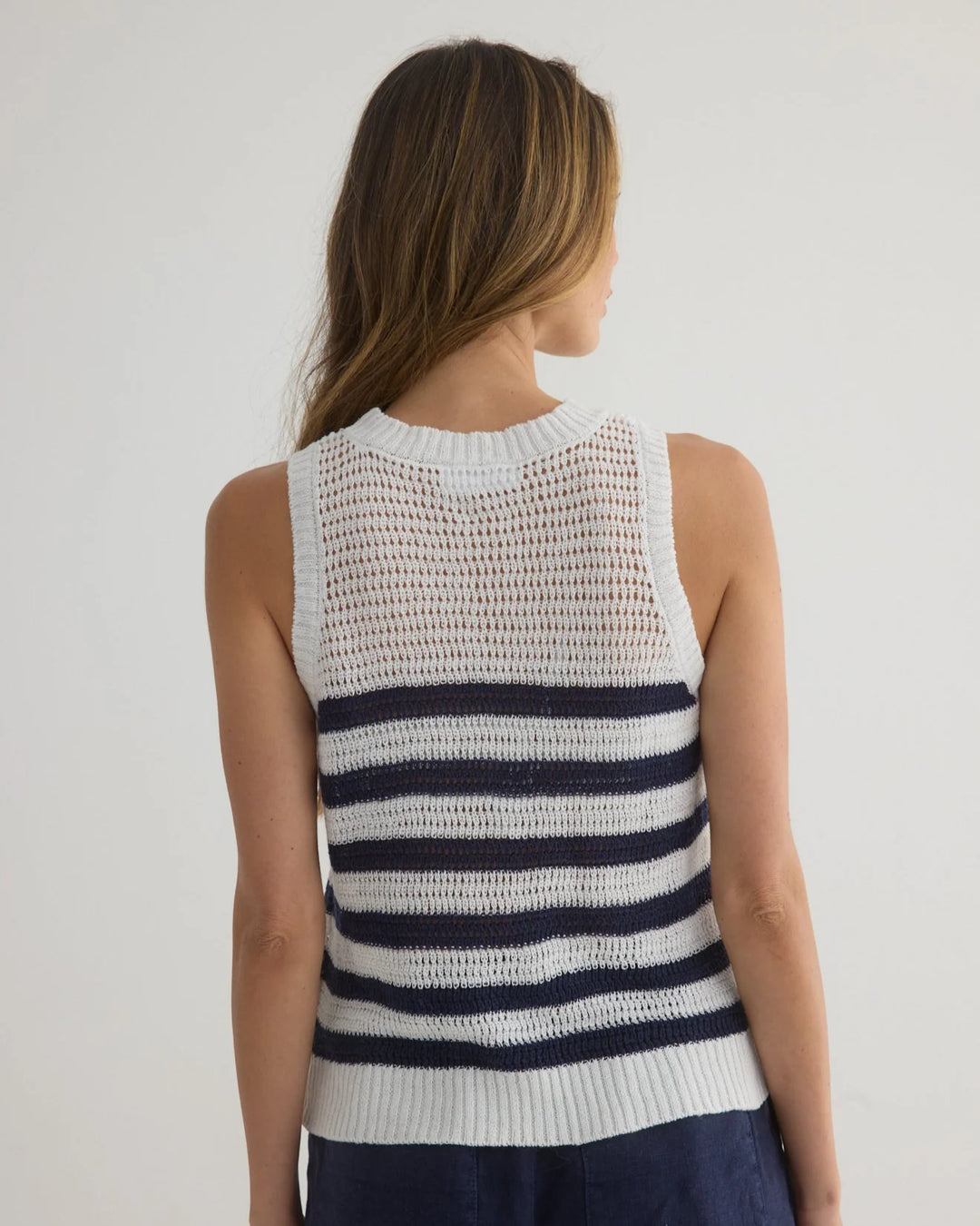 Sleeveless Crew Neck Top