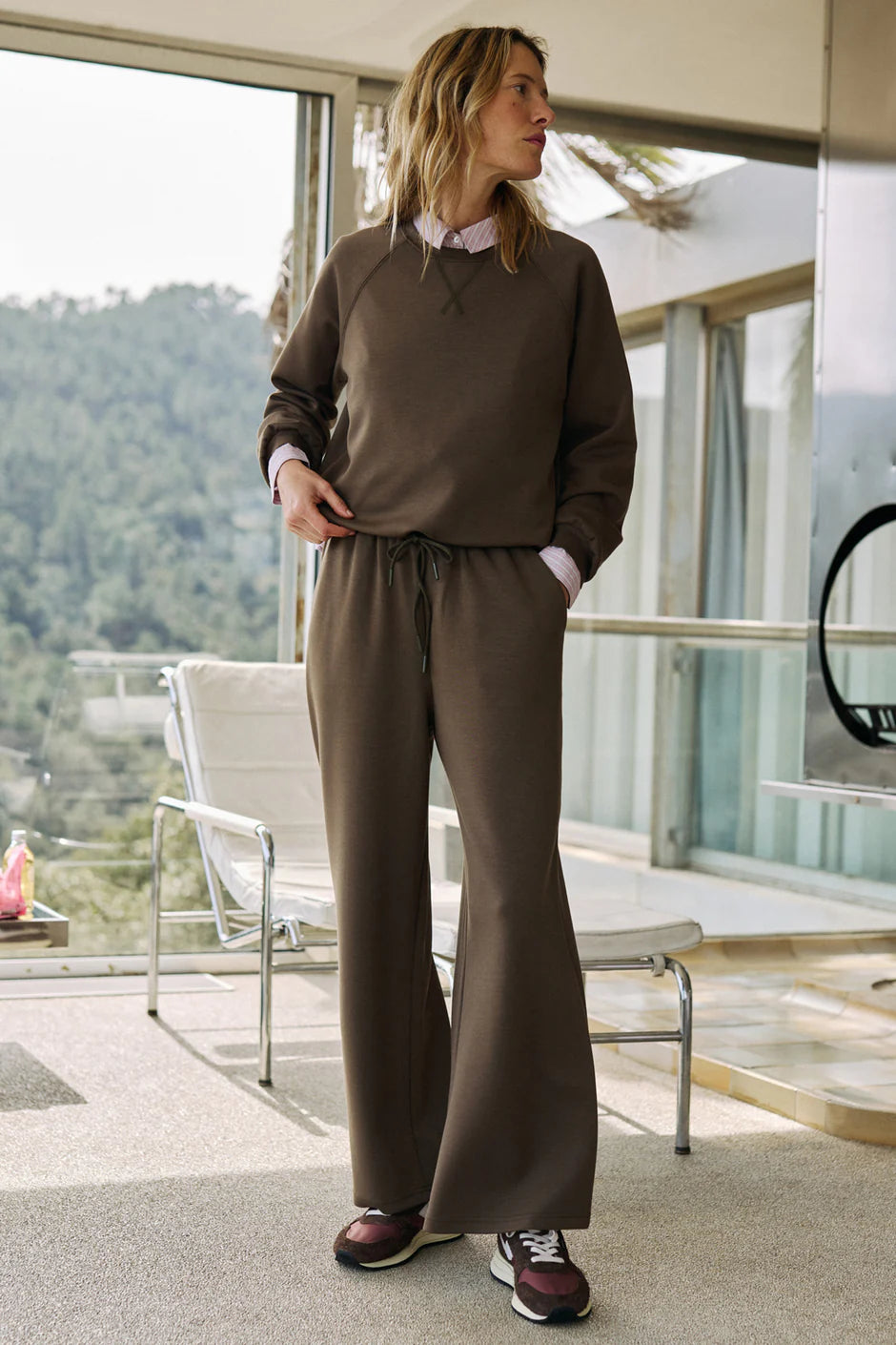 Adjustable-Waist Sweatshirt
