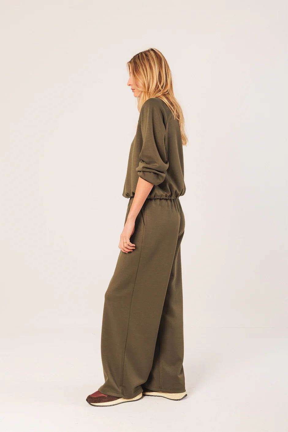 Wide-Leg Sweatshirt Pants